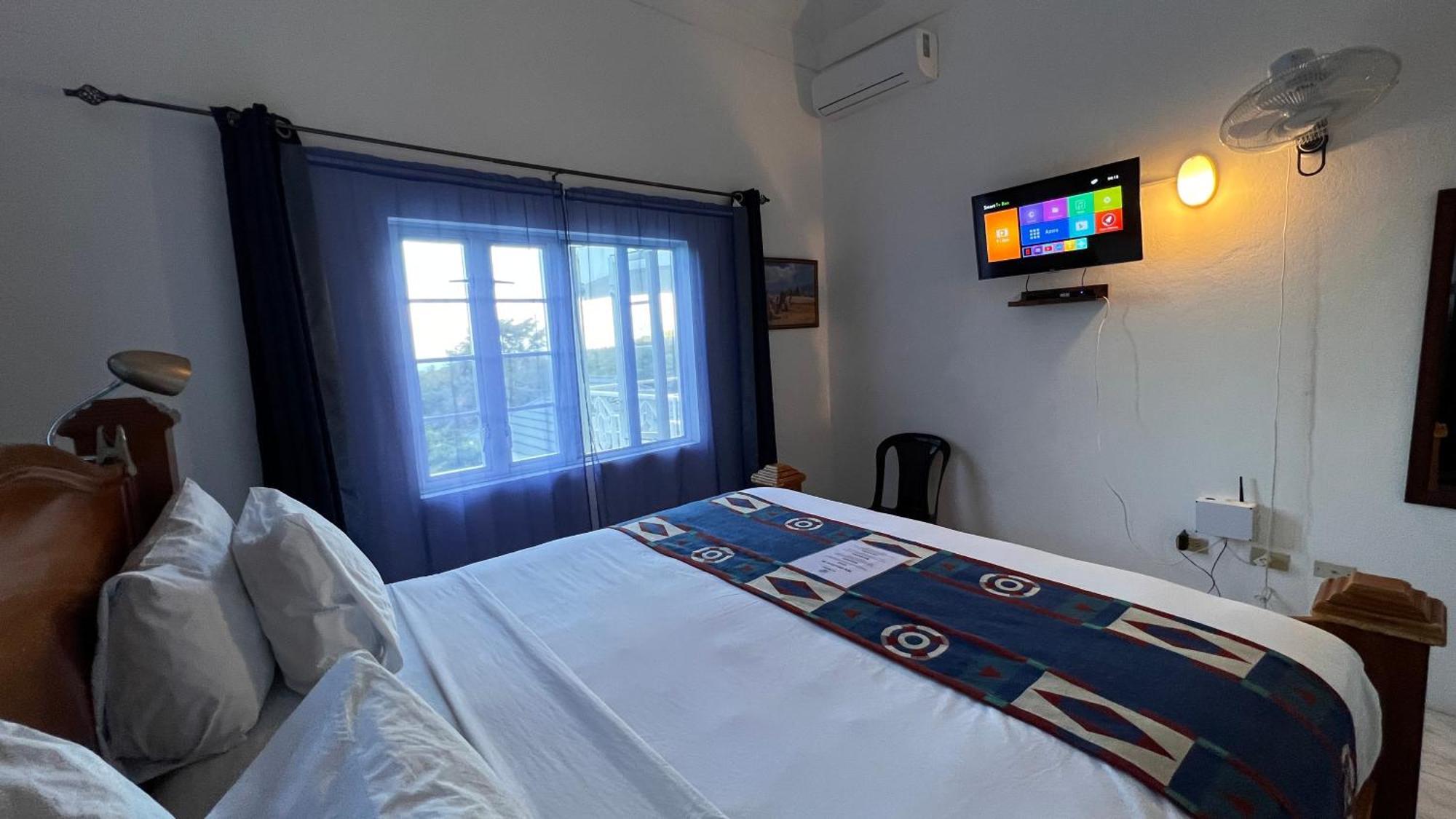 All Nations Guest House 安东尼奥港 外观 照片