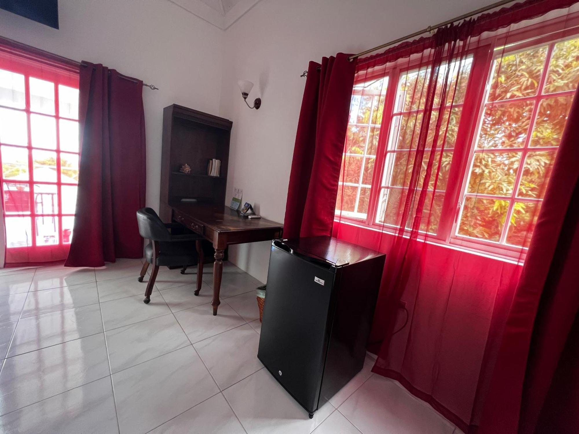 All Nations Guest House 安东尼奥港 客房 照片
