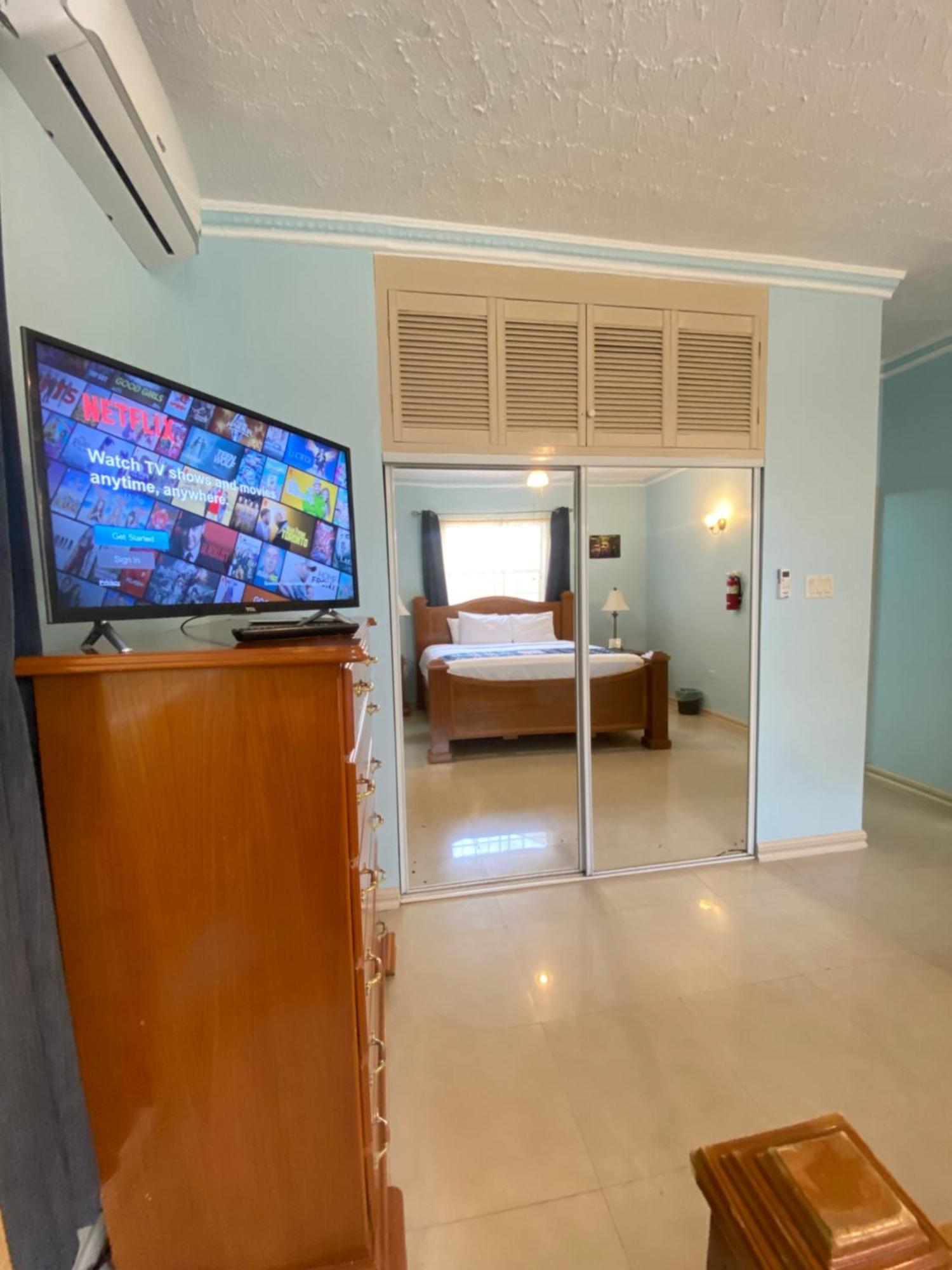 All Nations Guest House 安东尼奥港 外观 照片