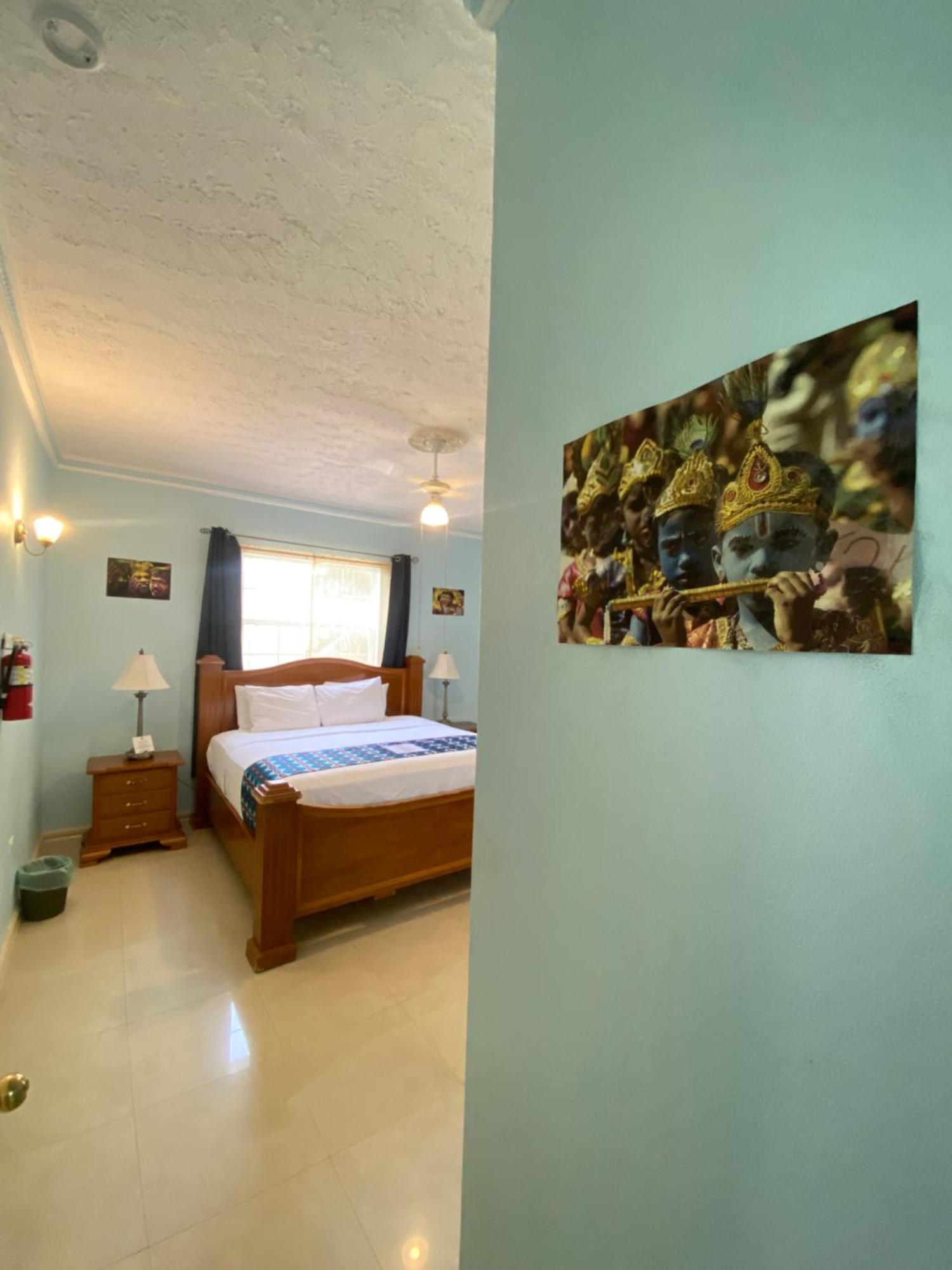 All Nations Guest House 安东尼奥港 外观 照片