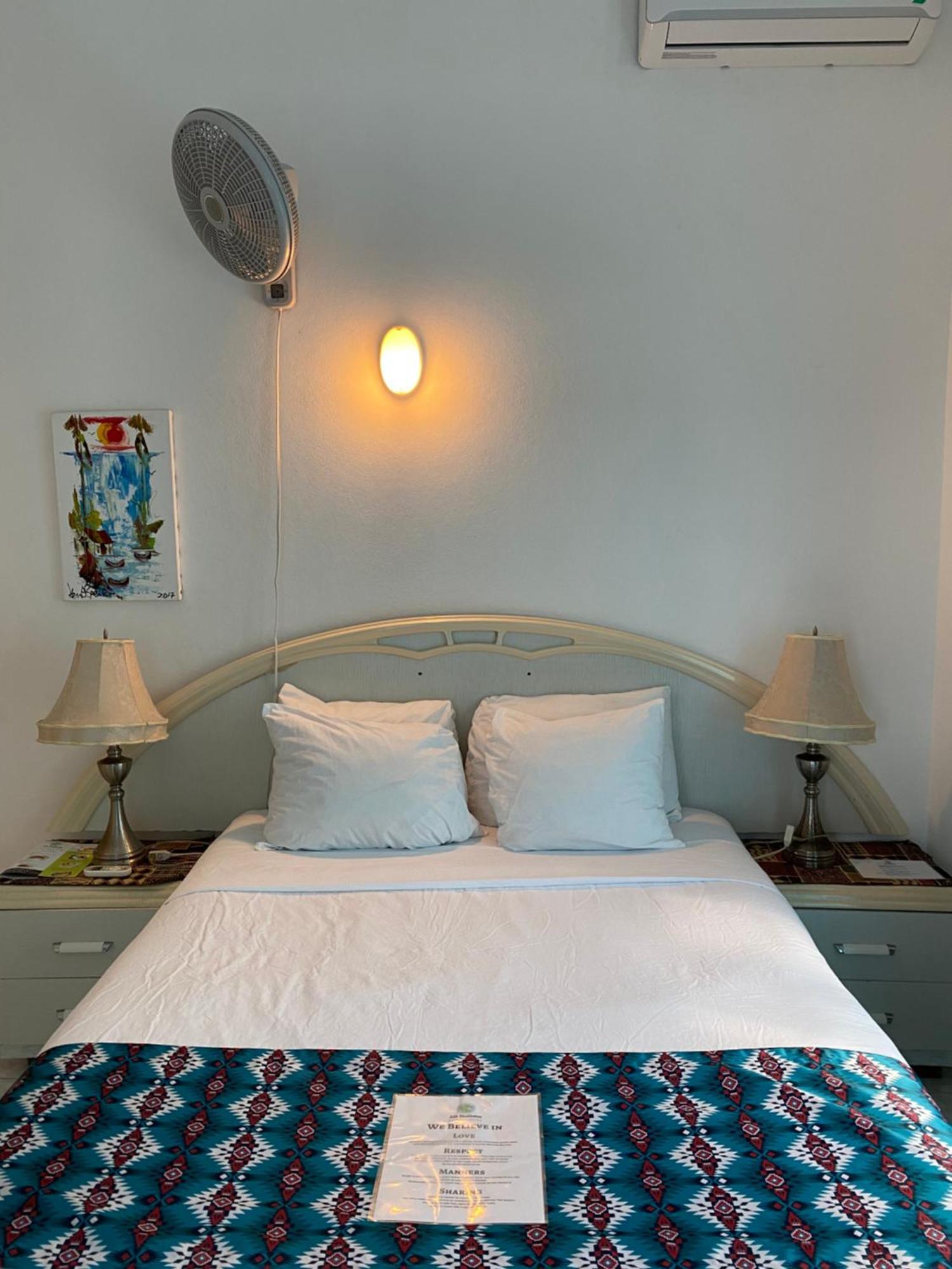 All Nations Guest House 安东尼奥港 外观 照片